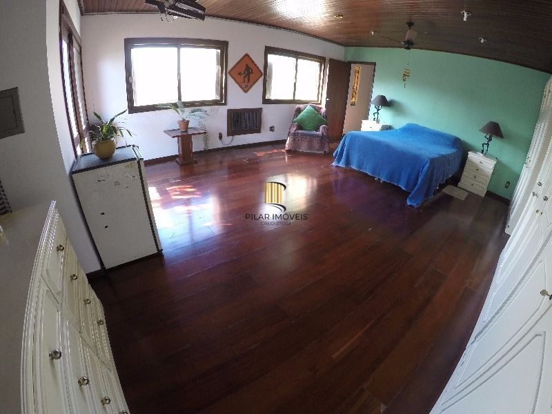 Casa para Venda - 95m², 4 dormitórios, sendo 2 suites, 4 vagas - Ipanema