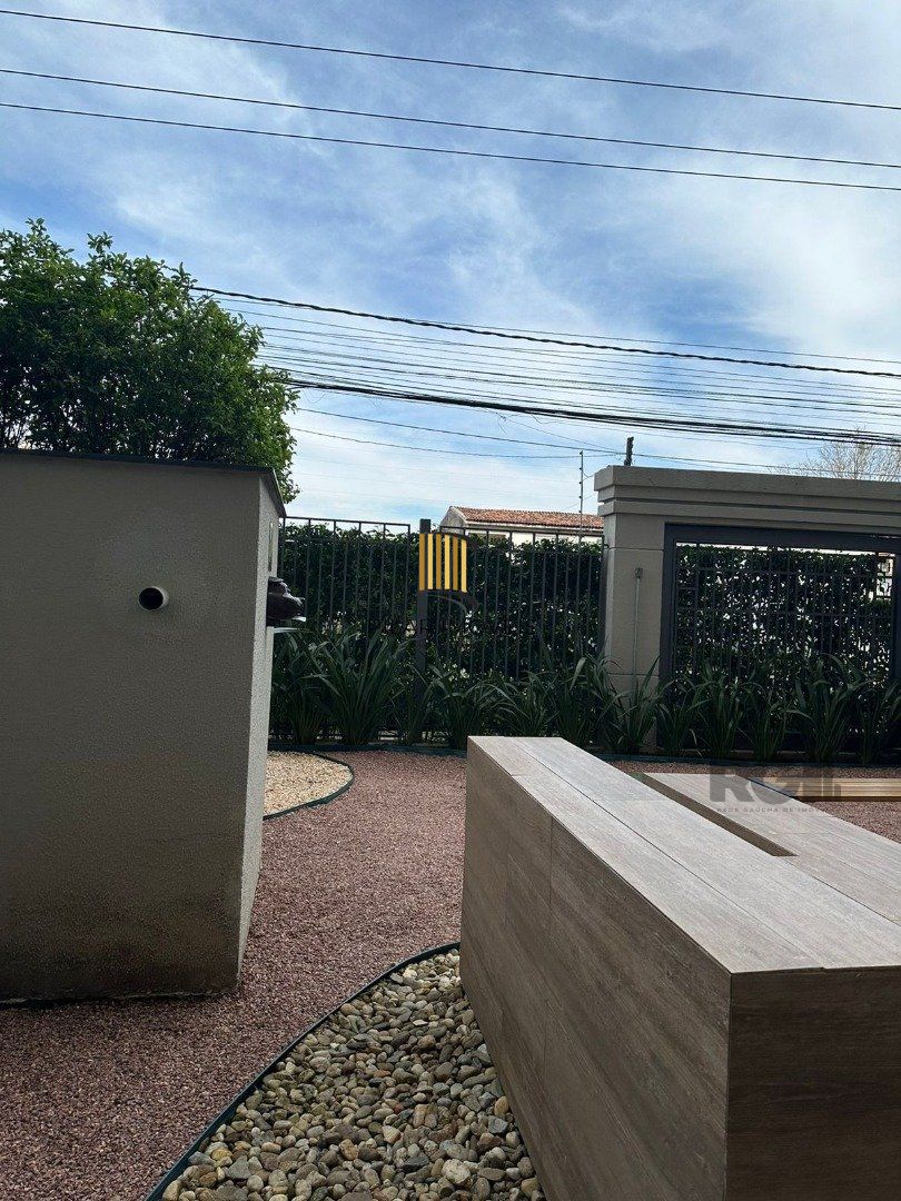 Apartamento 2 dormitórios no bairro Passo da Areia