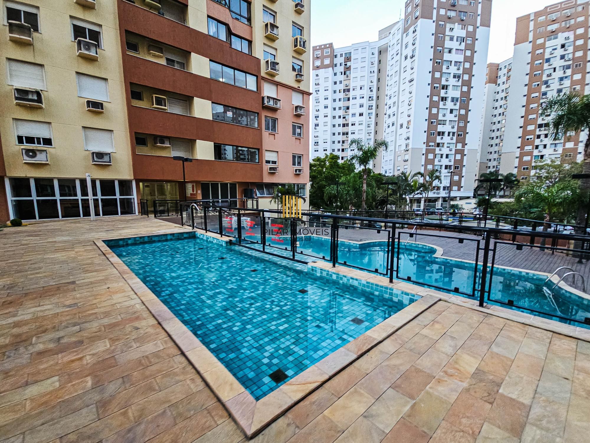 Apartamento 3 dormitórios no bairro Vila Ipiranga