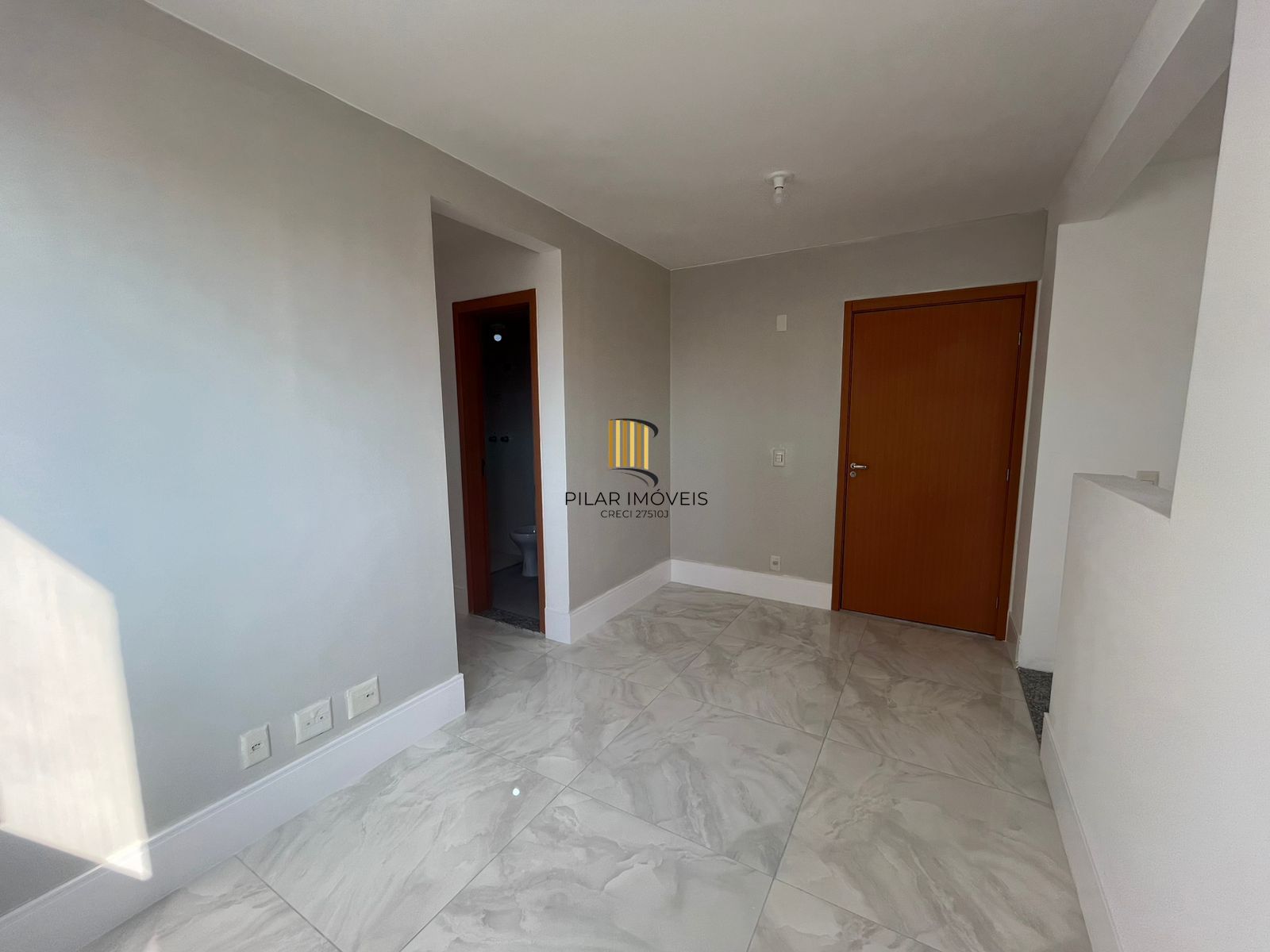Oportunidade imperdível no Humaitá – Apartamento totalmente reformado!