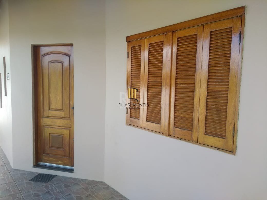Casa para Venda - 250m², 2 dormitórios, 4 vagas - Lageado