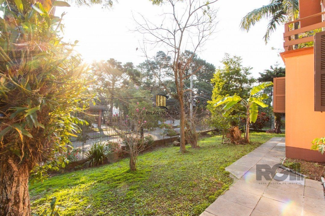 Casa 4 dormitórios no bairro Cristal