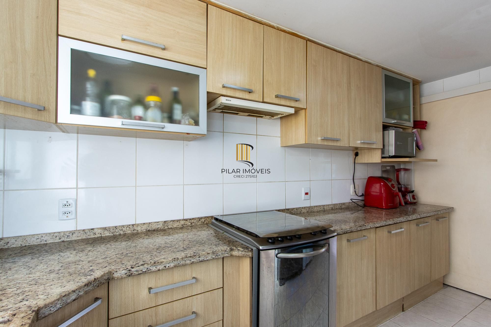 Apartamento 3 quartos, 139,64m² privativos, 2 vagas - Bairro Menino Deus