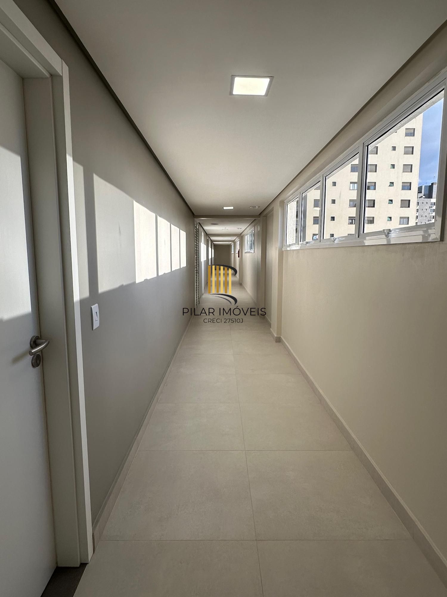 Apartamentos com ótima localização e perto do comércio em geral