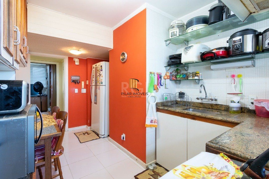 Cobertura para Venda - 230.54m², 3 dormitórios, sendo 1 suites, 2 vagas
