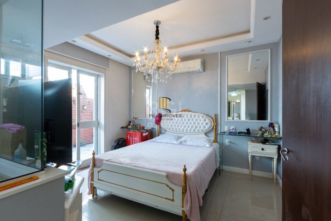 Casa 3 dormitórios no bairro Vila Assunção