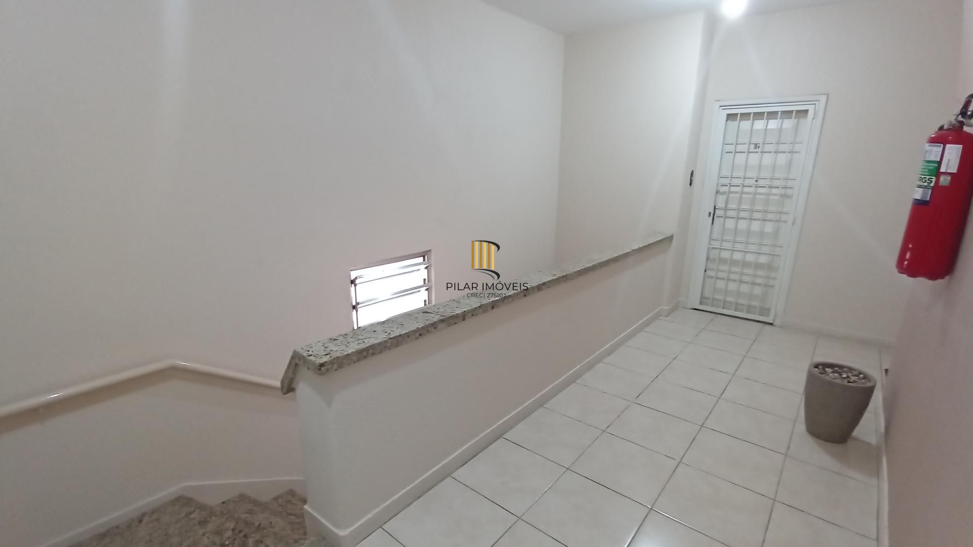 Cobertura com 2 dormitórios no bairro Petrópolis