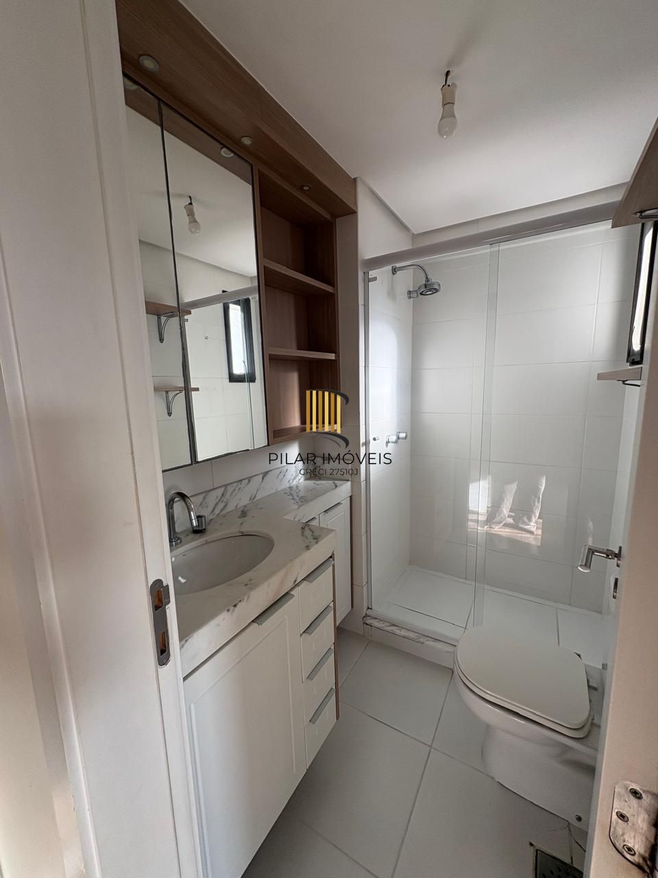 Apartamento com 2 suites, lavabo e 2 vagas de garagem no Bairro Rio Branco
