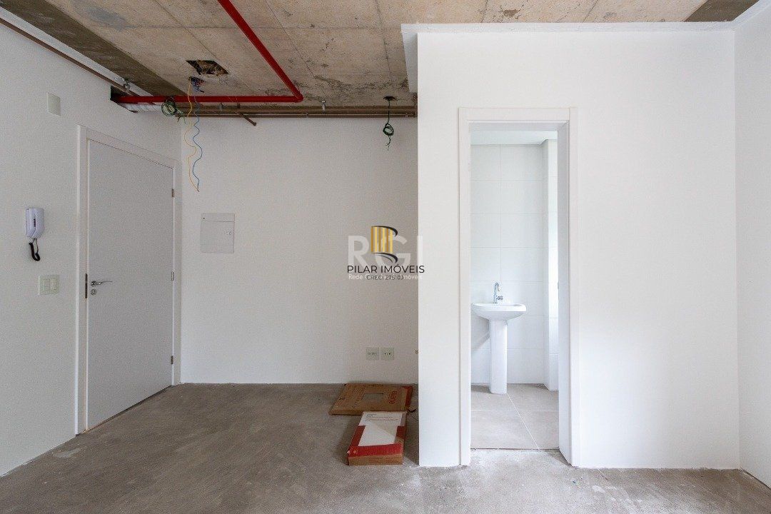 Conjunto/Sala para Venda - 43m², 0 dormitórios, São João 