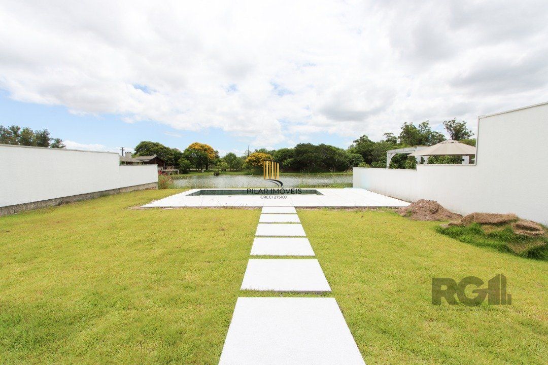 Casa de Condomínio 4 dormitórios no bairro Belém Novo