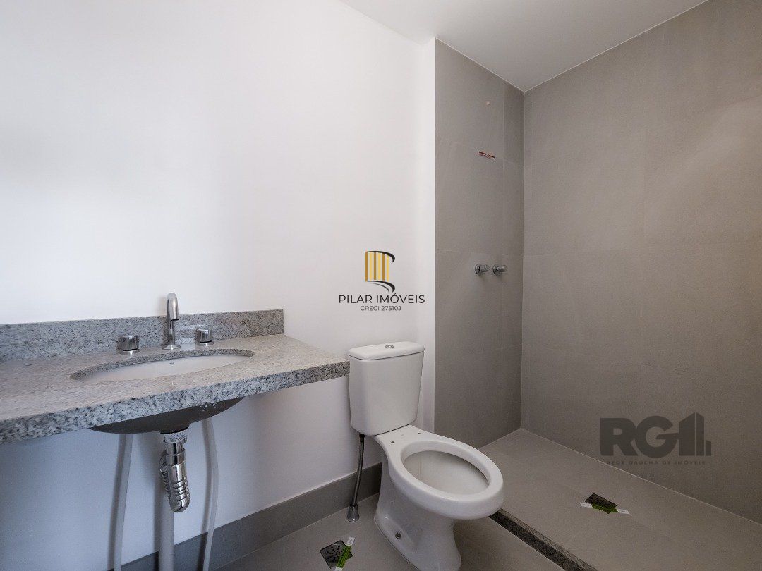 Apartamento para Venda - 71.76m², 2 dormitórios, sendo 1 suíte, 1 vaga - Azenha