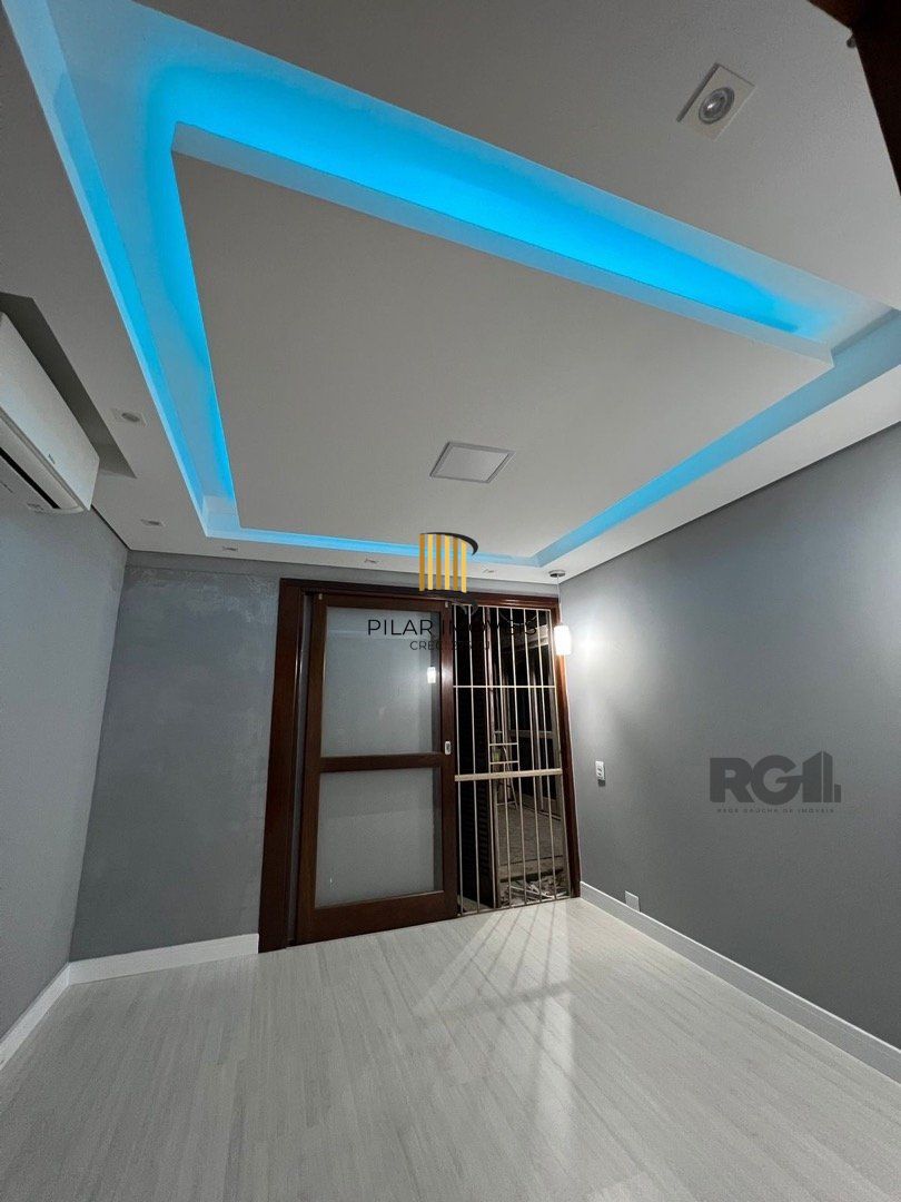 Casa 3 dormitórios no bairro Santo Antônio