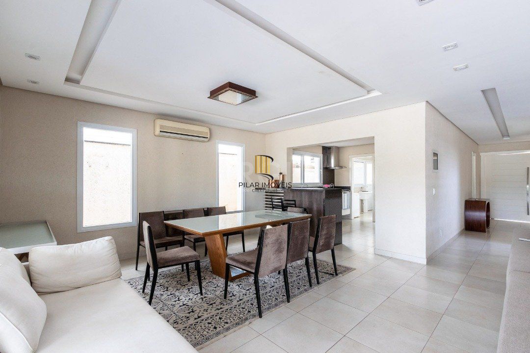 Casa de Condomínio 4 dormitórios no bairro Belém Novo