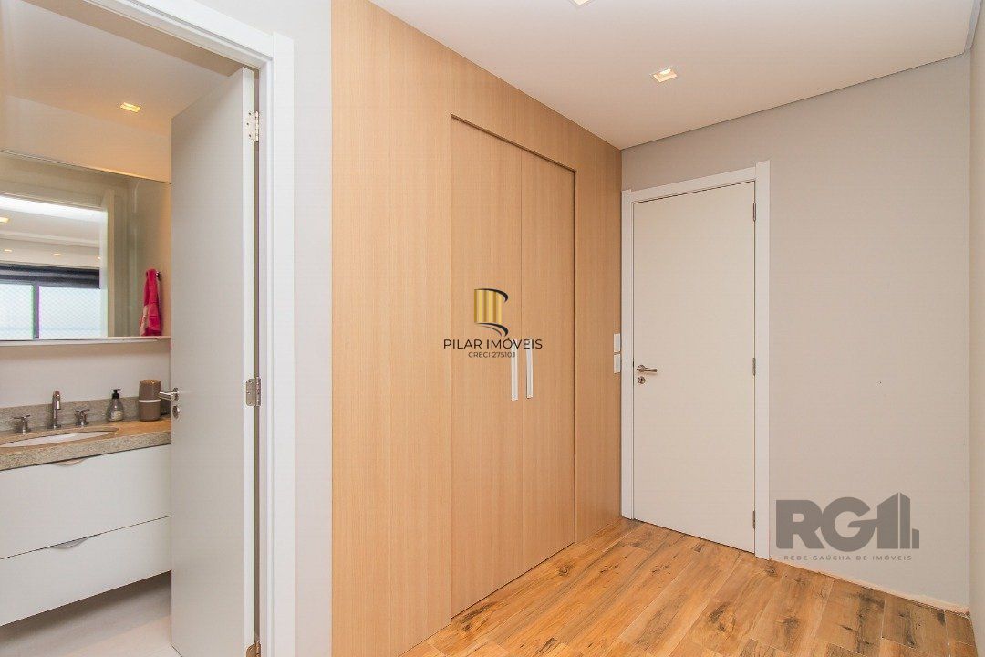 Apartamento 2 dormitórios no bairro Cristal