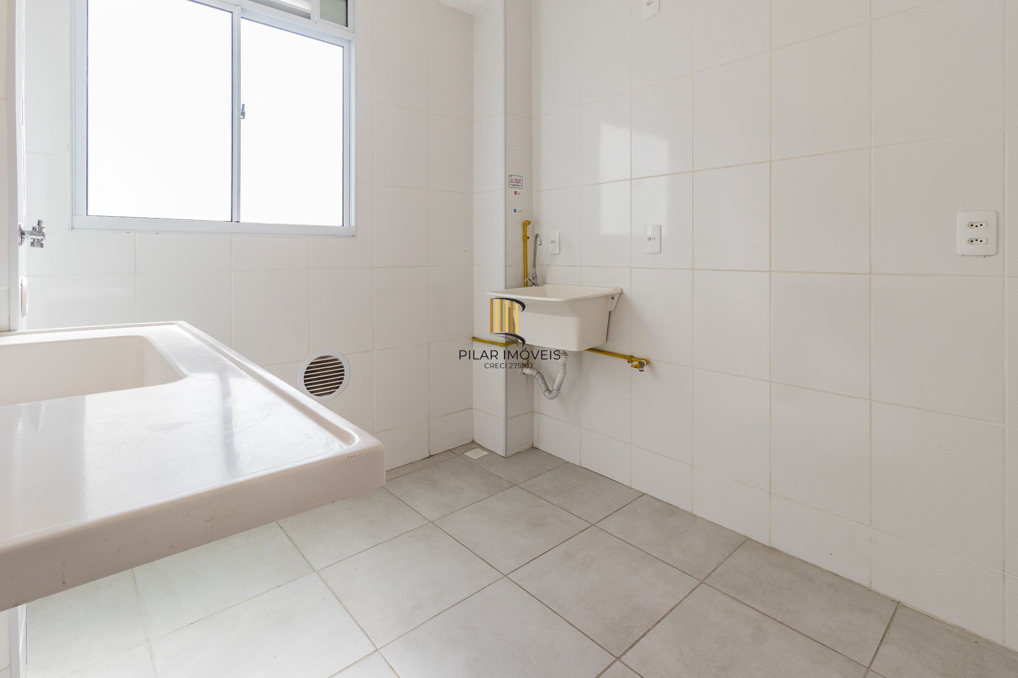 Apartamento de 2 dormitórios, 40,23m², 1 vaga de garagem e 1 vaga p/ visitante