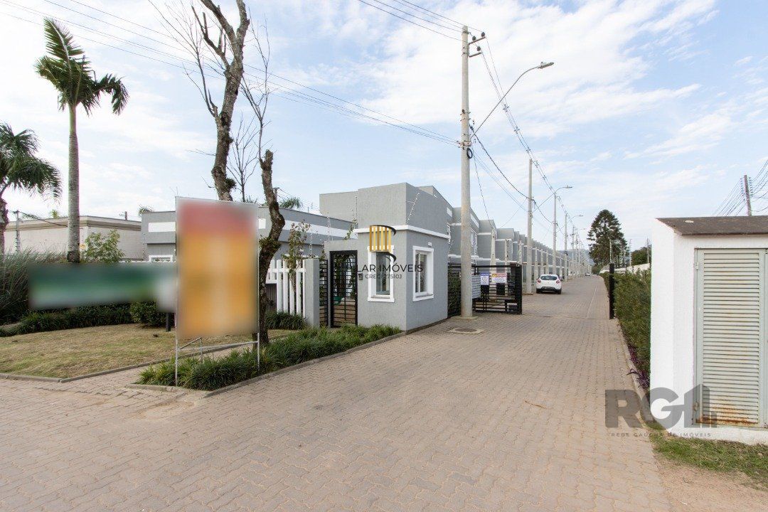 Casa de Condomínio 2 dormitórios no bairro Hípica