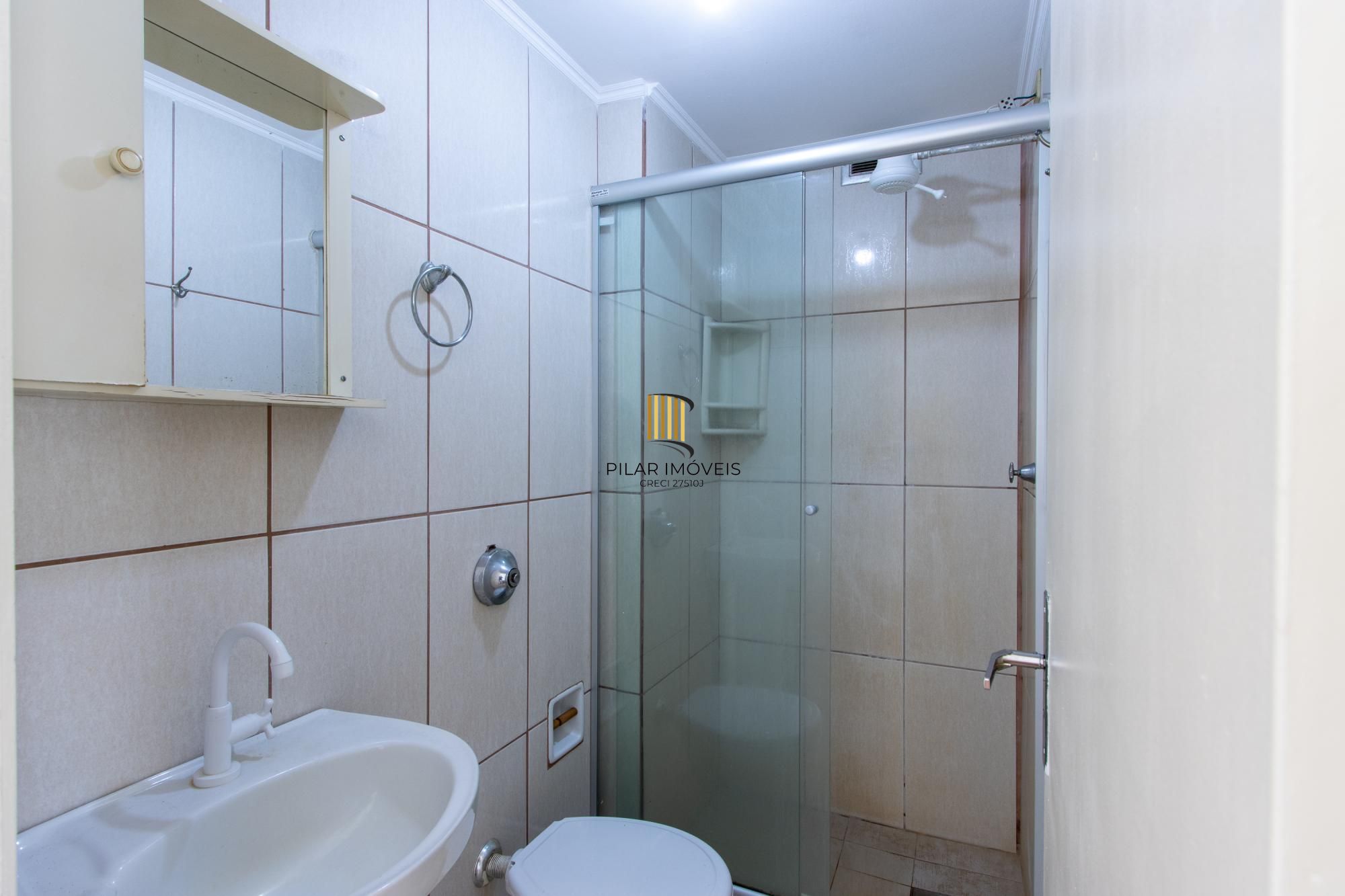 Apartamento 1 quarto, com sacada, andar alto com vista livre - Centro Histórico