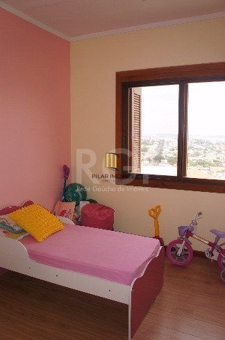 Casa Condominio para Venda - 251m², 4 dormitórios, sendo 2 suites, 2 vagas - Nonoai