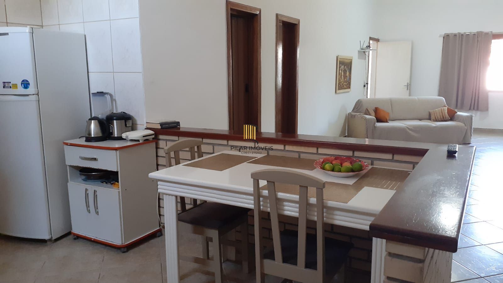 Casa 4 dormitórios no bairro Costa e Silva