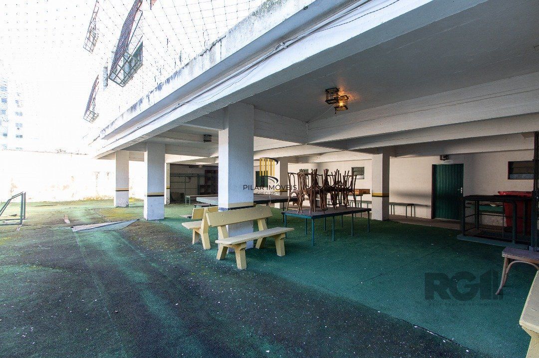 Prédio com 1063m², distribuídos em quatro pavimentos