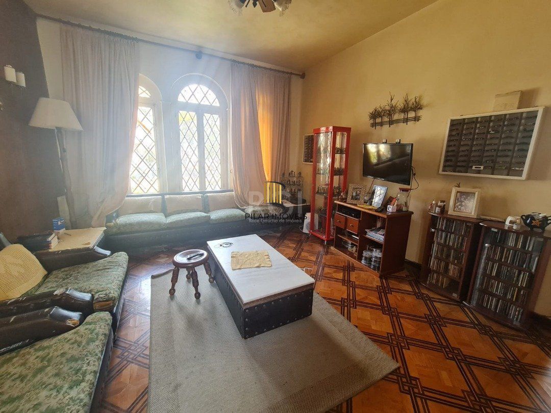 Casa para Venda - 234m², 4 dormitórios, sendo 1 suites, Vila Assunção