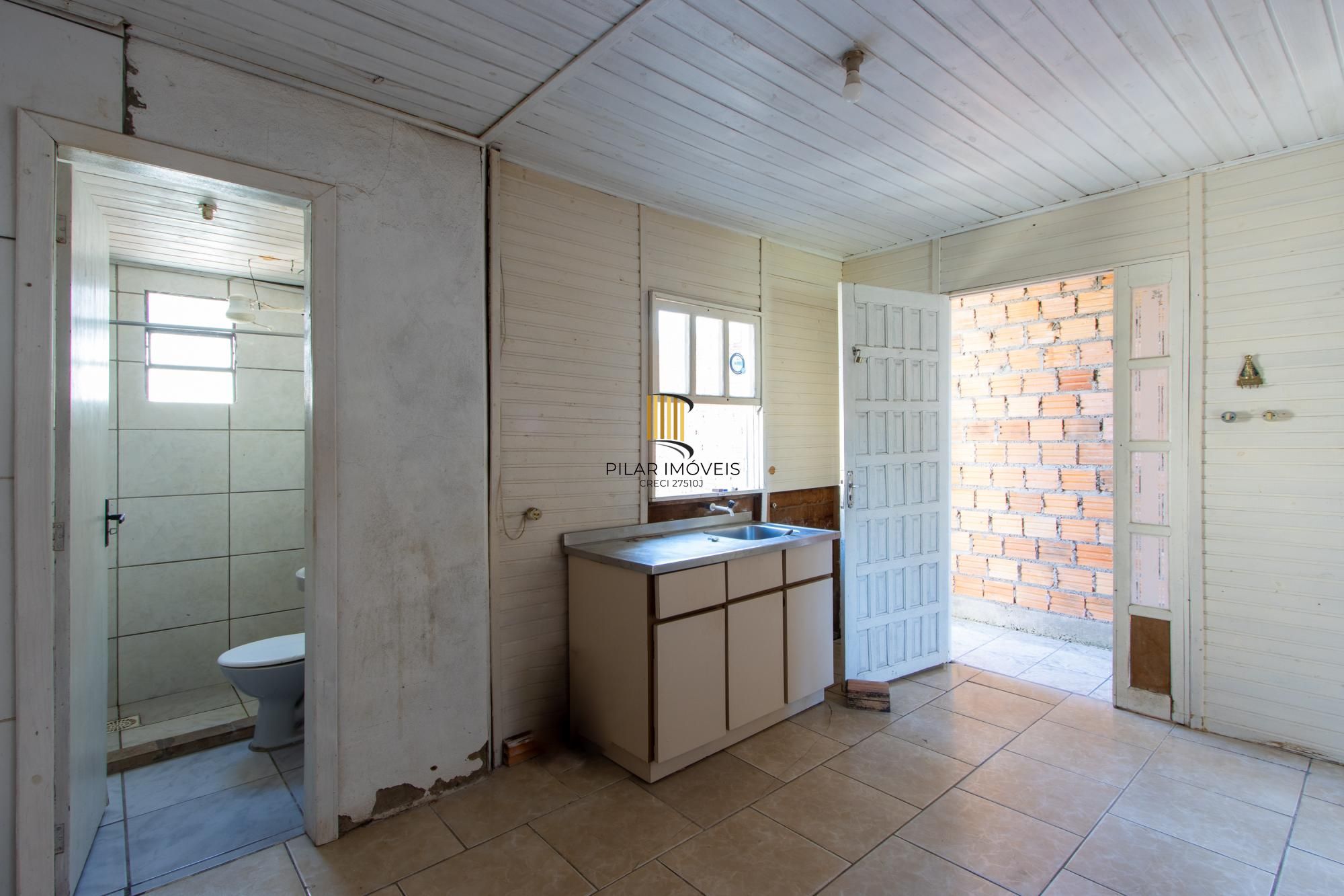 Casa para Venda - 110m², 1 dormitório, Hípica