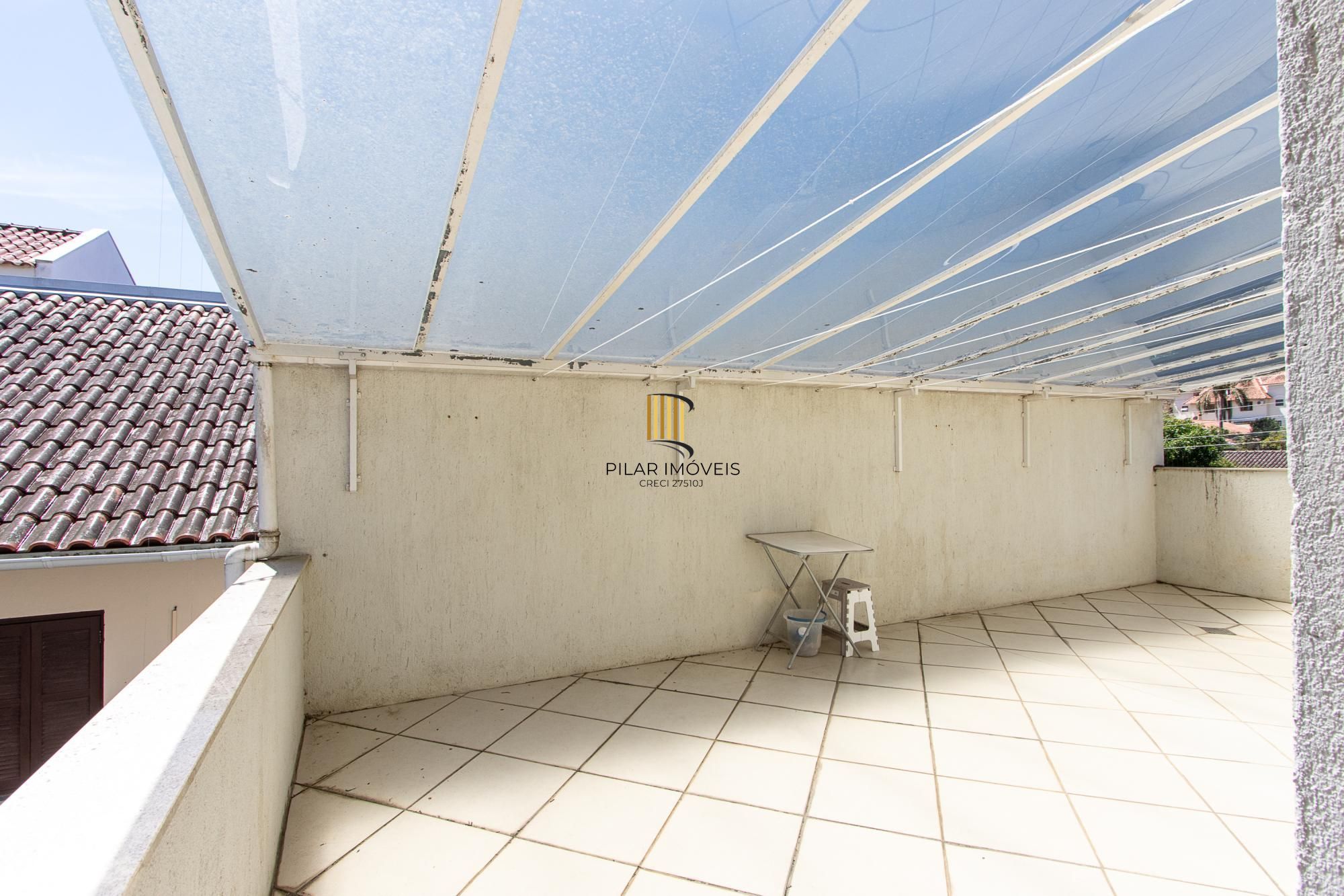 Casa Condominio  - 197m² de aréa nprivativa, 03 dormitórios 01 suites, 02 vagas - Tristeza