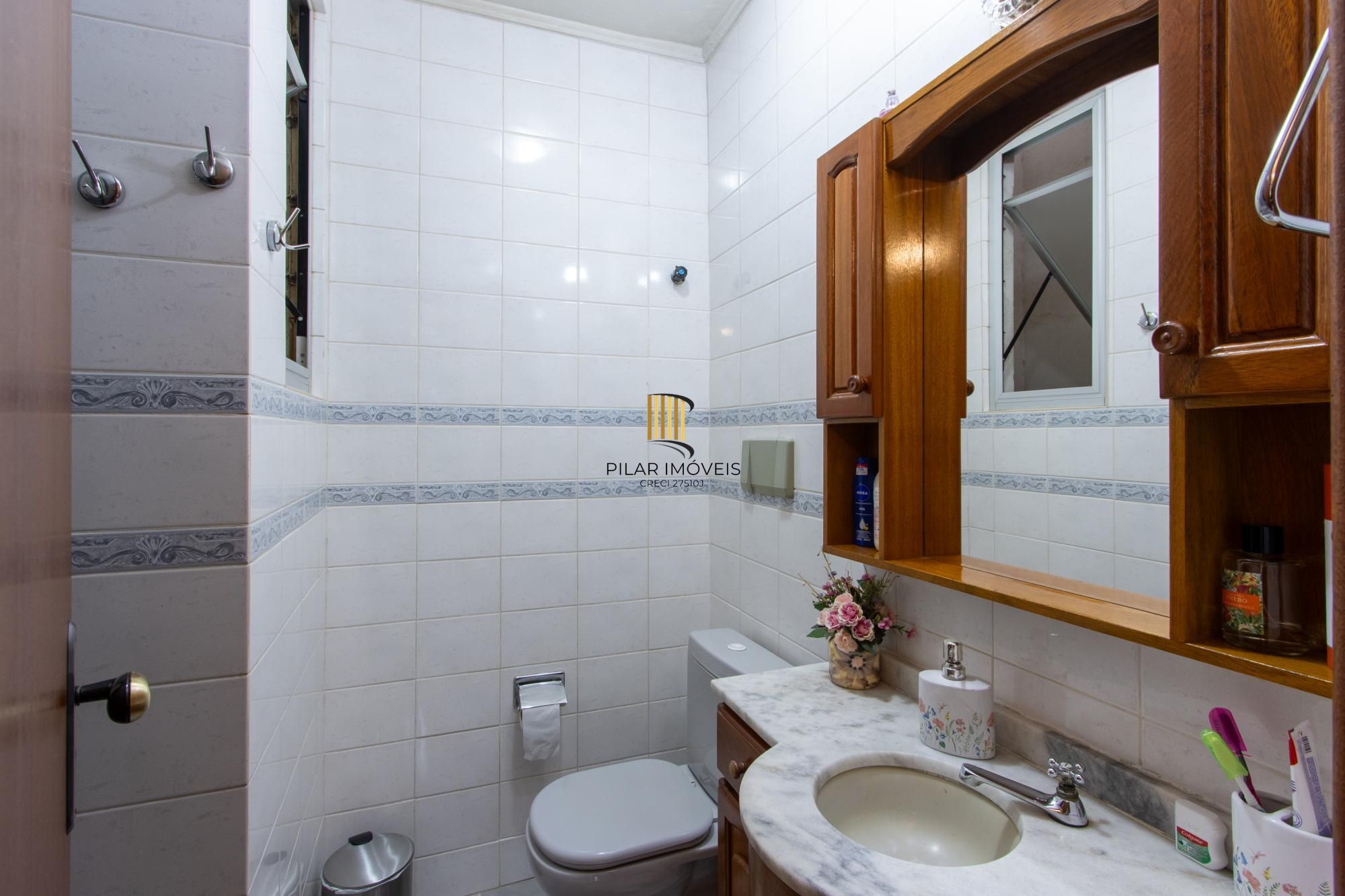 Apartamento 2 dormitórios no bairro Cristal