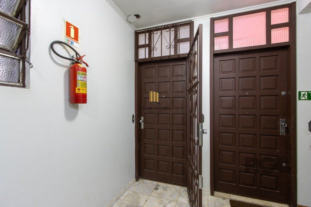 Apartamento | 2 quartos | 65,00m2 | 1 vaga | Bairro Menino Deus