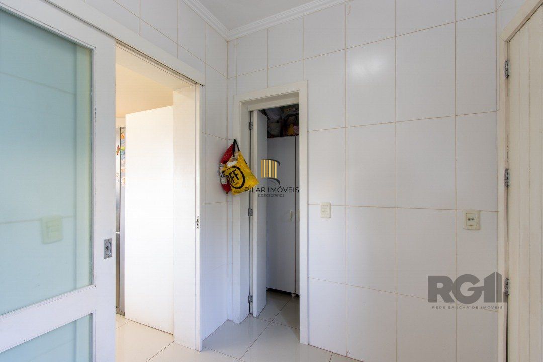 Casa de Condomínio 3 dormitórios no bairro Vila Nova