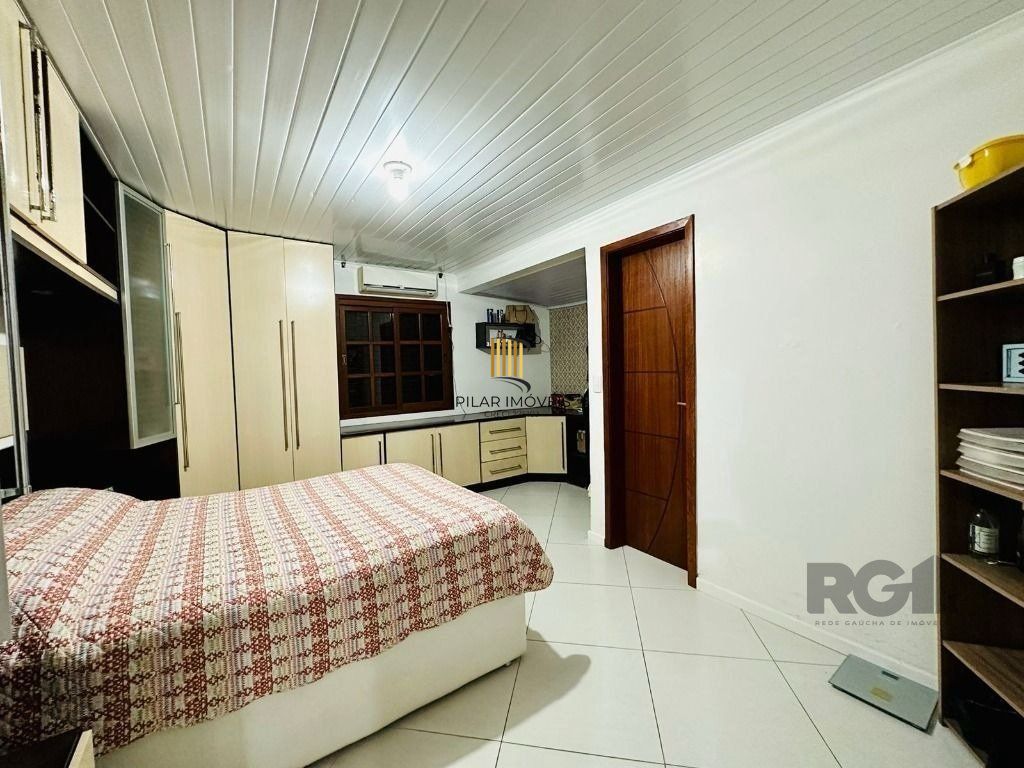 Casa 2 dormitórios no bairro Parque Florido