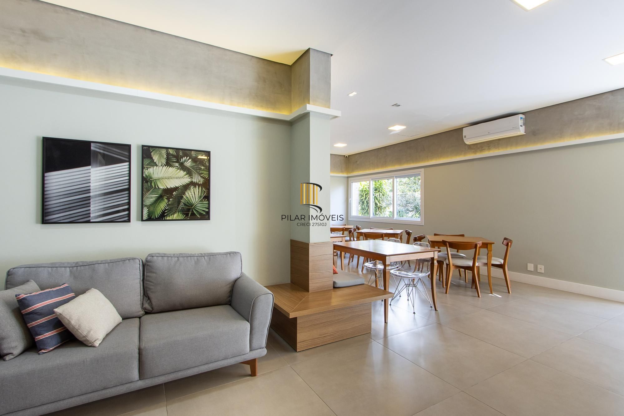 Apartamento impecável, orientação solar privilegiada!