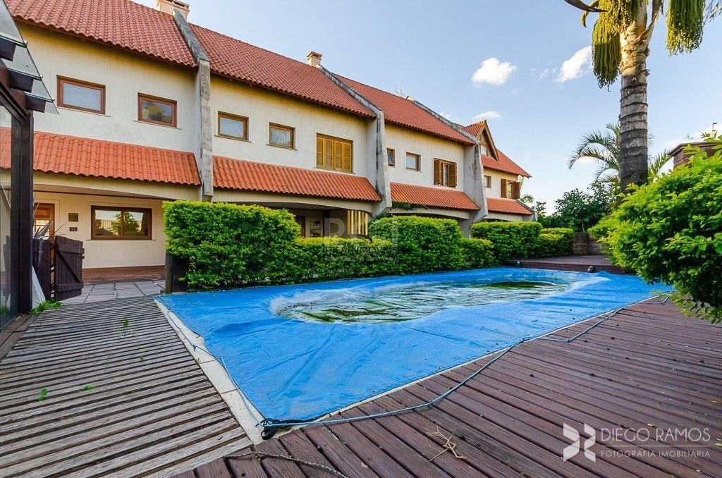Casa Condominio para Venda - 239.9m², 3 dormitórios, Santa Tereza