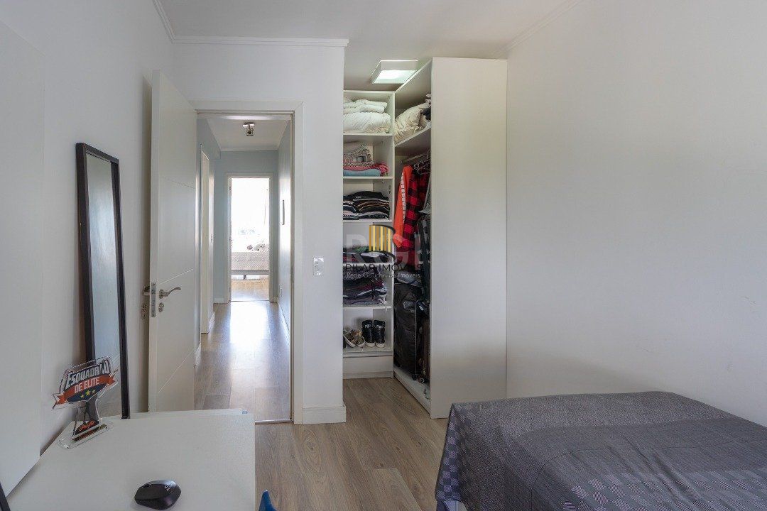 Casa para Venda - 168m², 3 dormitórios, sendo 1 suites, 2 vagas - Imperial Park