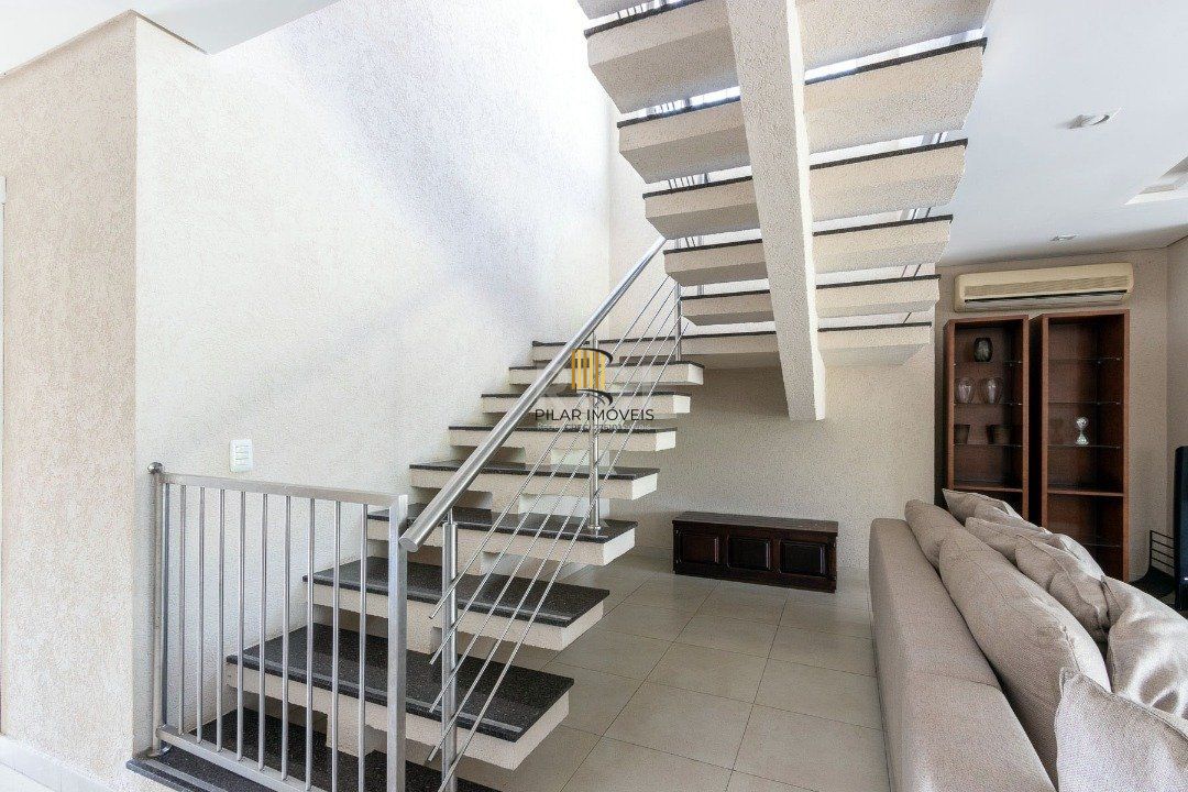 Casa de Condomínio 4 dormitórios no bairro Belém Novo