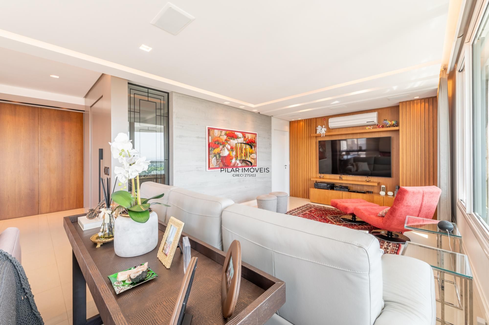 Apartamento com 204m², 3 dorm, 5 vagas no Petrópolis