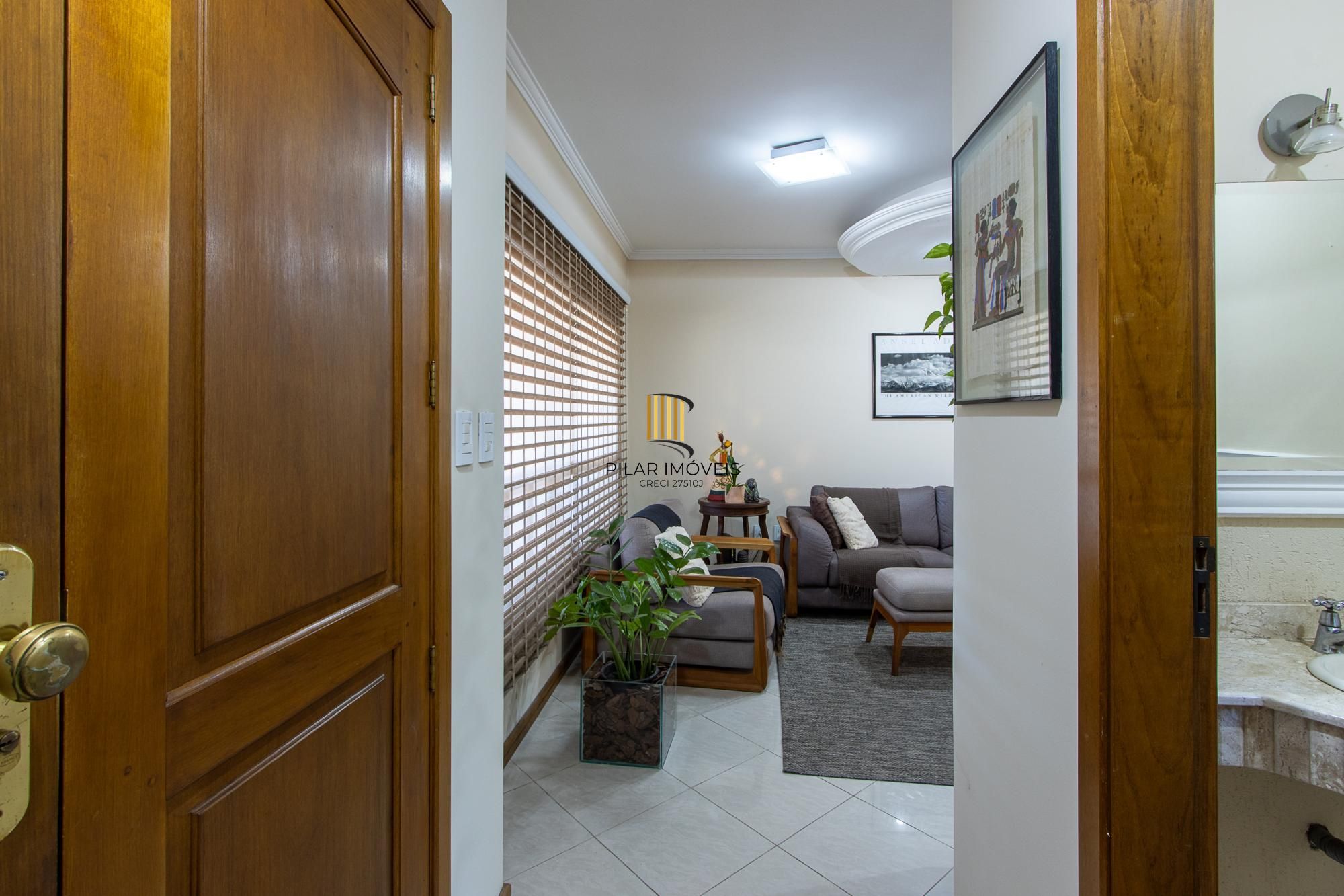 Casa para Venda - 197.03m², 3 dormitórios, sendo 1 suites, 2 vagas - Vila Assunção