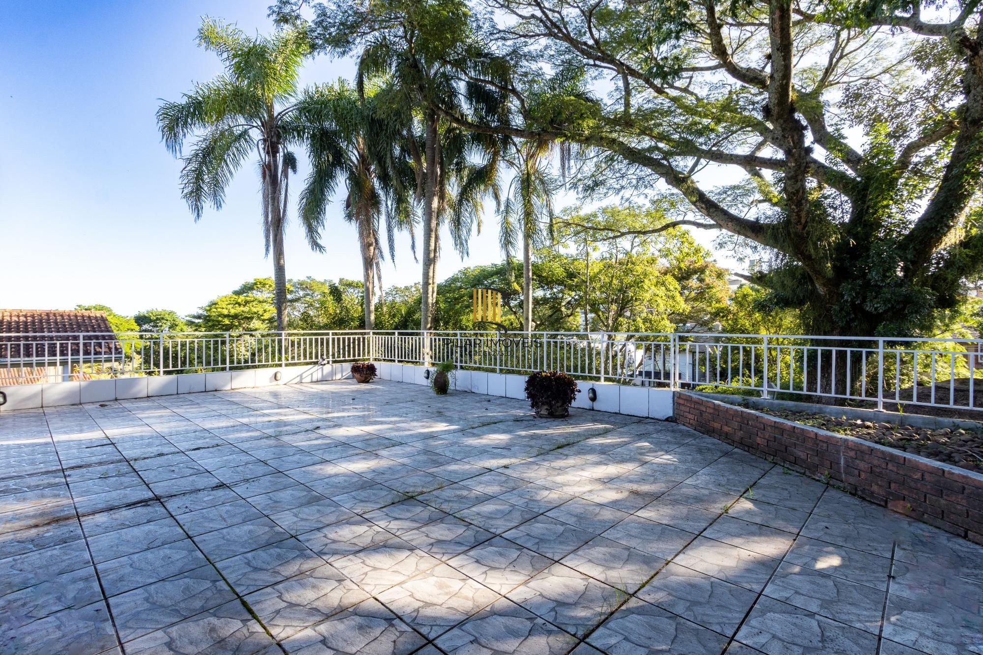 Casa de Condomínio 4 dormitórios no bairro Cavalhada