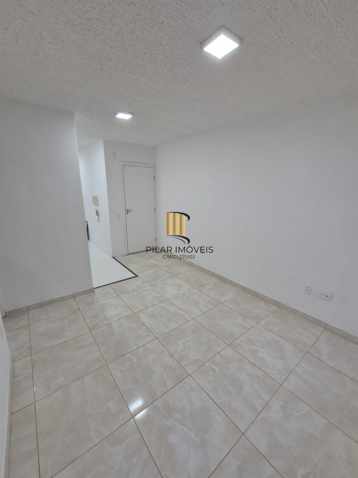 Apartamento 2 dormitórios no bairro Rubem Berta