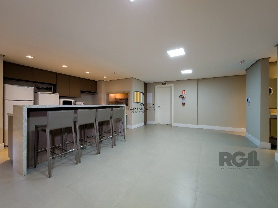 Apartamento com 145m² e 3 dormitórios no bairro Tristeza em PORTO ALEGRE para Comprar