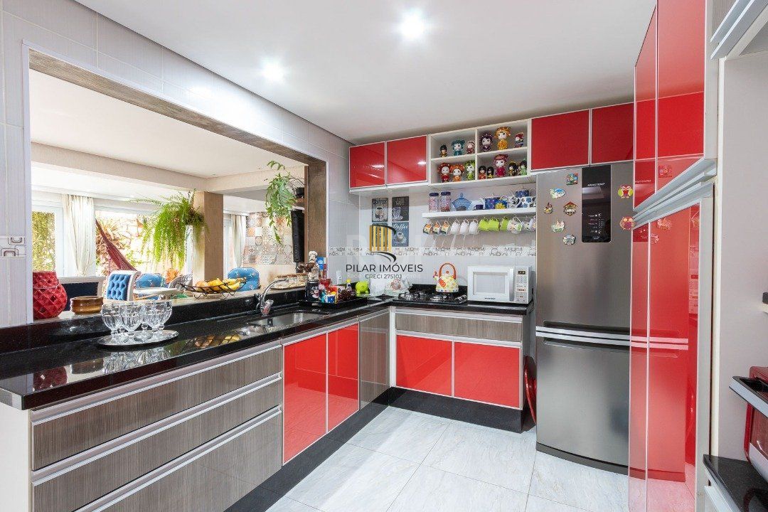 Casa para Venda - 342m², 3 dormitórios, sendo 2 suites, 2 vagas - Espírito Santo