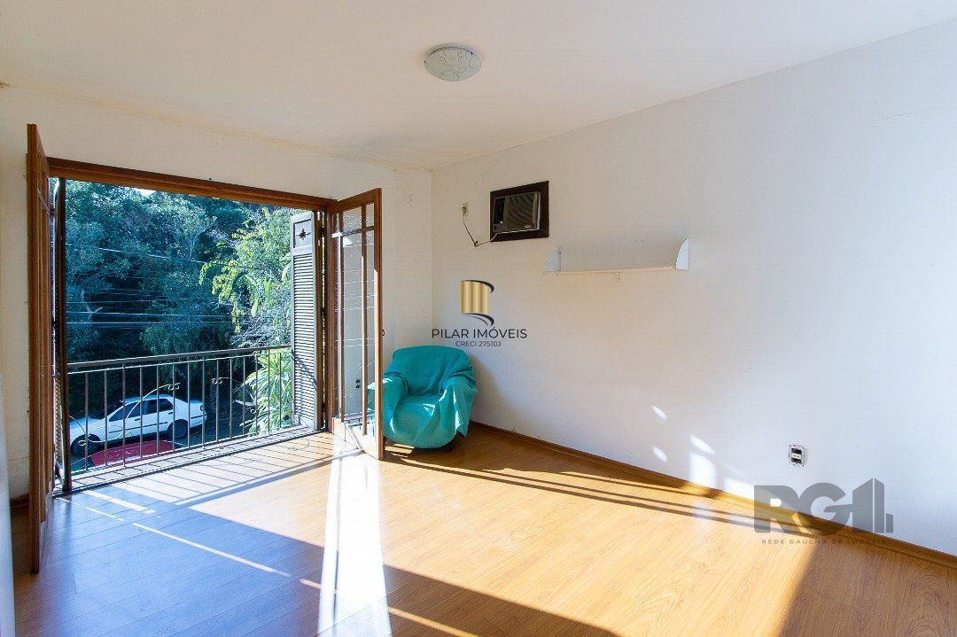 Casa para Venda - 380m², 4 dormitórios, sendo 1 suites, 4 vagas - Vila Assunção