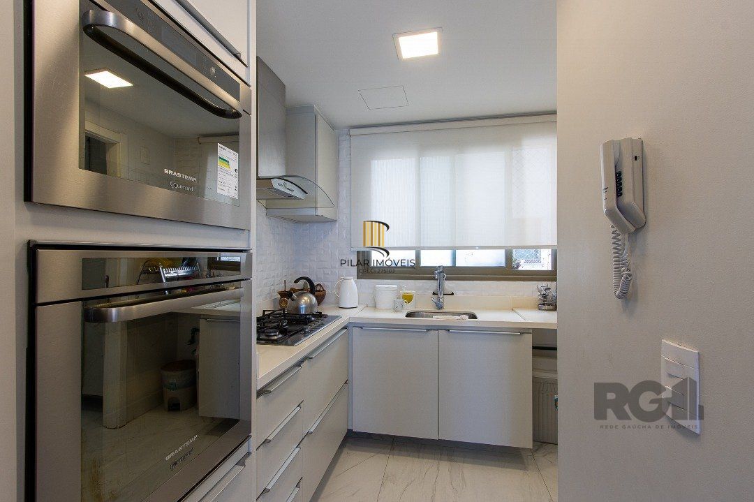 Apartamento para Venda - 126m², 3 dormitórios, sendo 3 suites, 2 vagas - Ipanema
