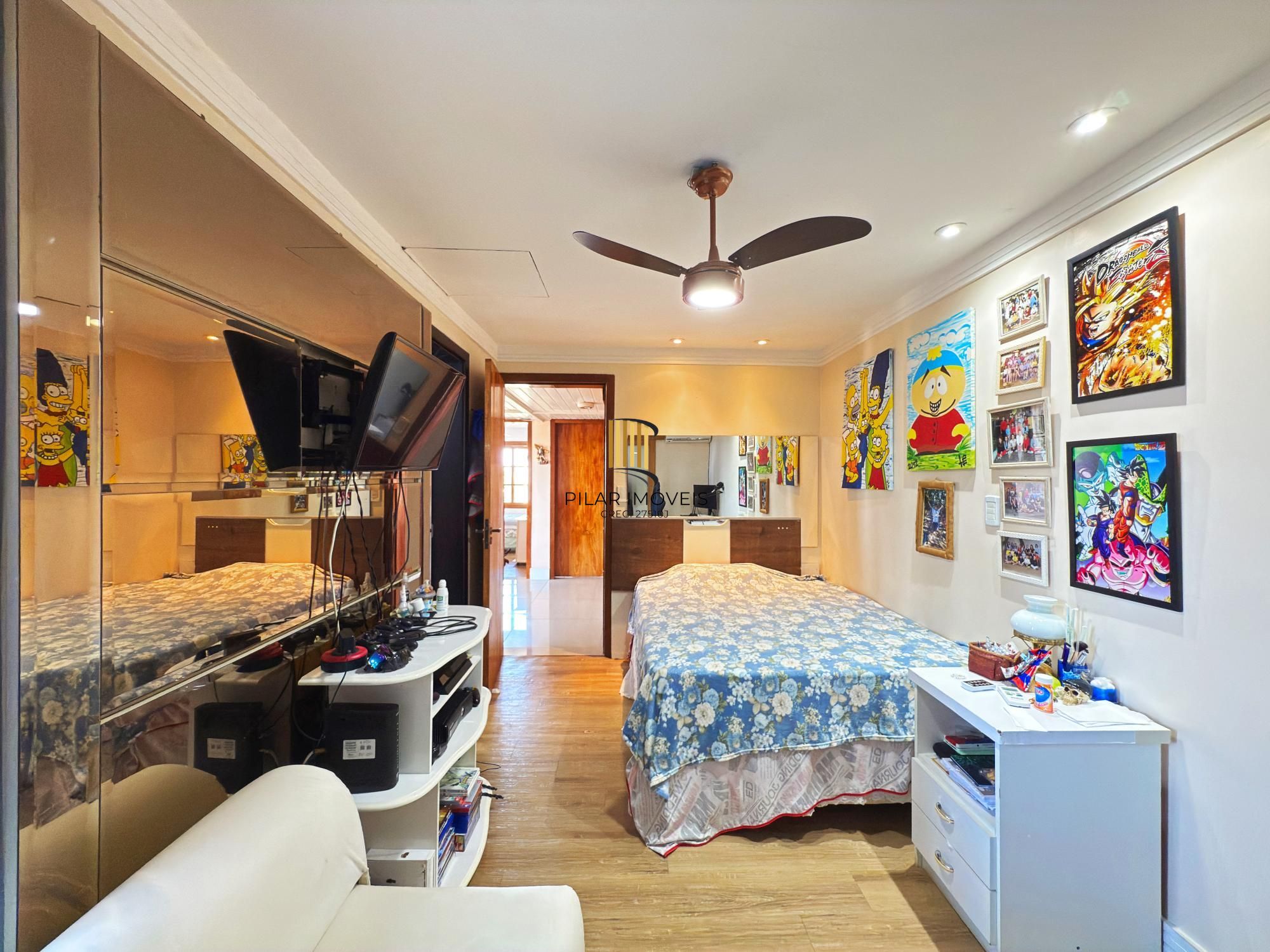 Casa em condomínio bairro Tristeza, com 185m² privativos.