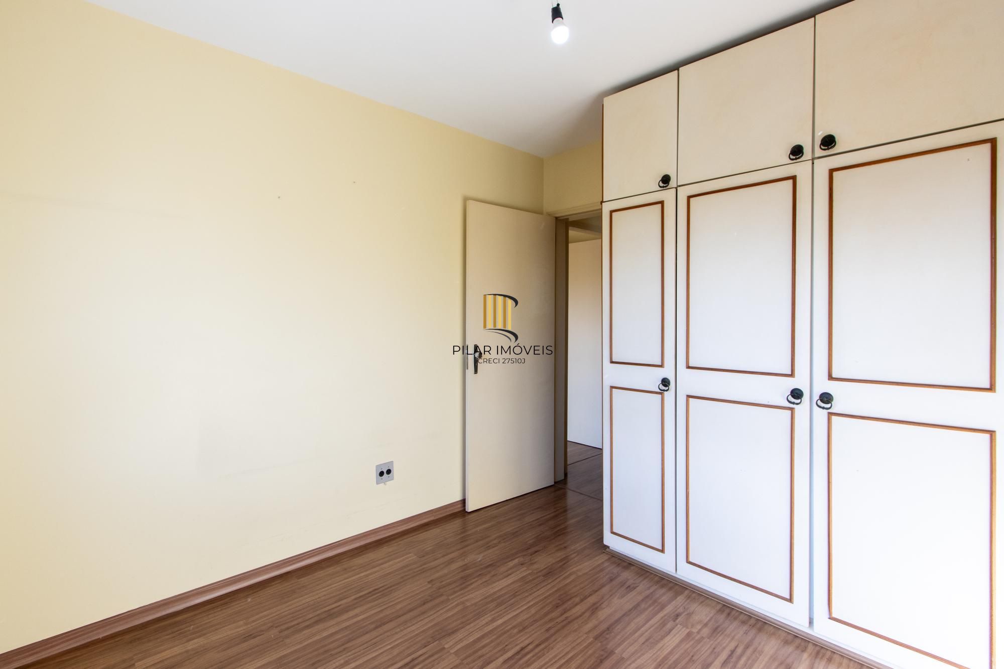 Apartamento de 2 dormitórios e uma vaga,  com infraestrutura