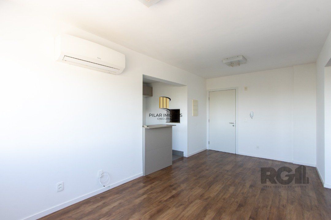 Apartamento 2 dormitórios no bairro Glória