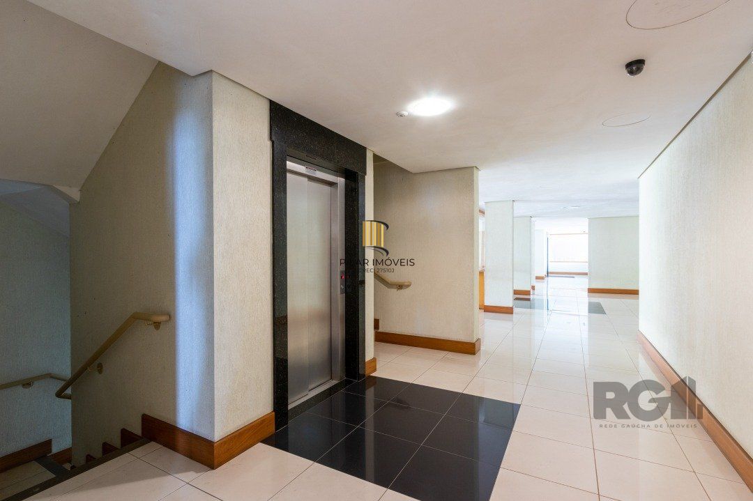 Apartamento para Venda - 200.1m², 3 dormitórios, sendo 3 suites, 5 vagas - Cristal
