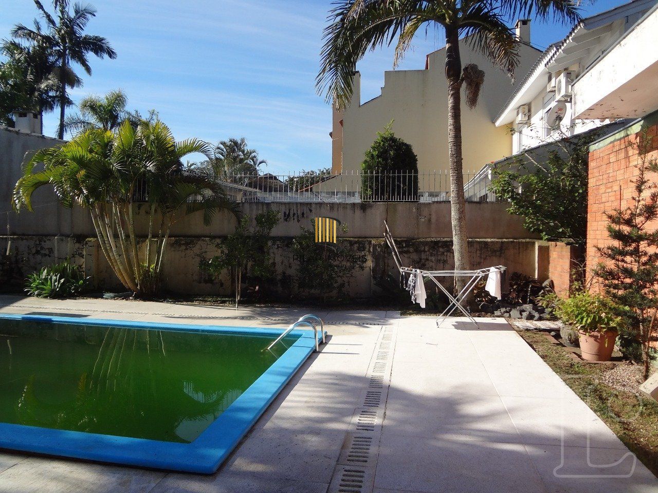 Casa para Venda - 224m², 3 dormitórios, sendo 1 suites, Ipanema