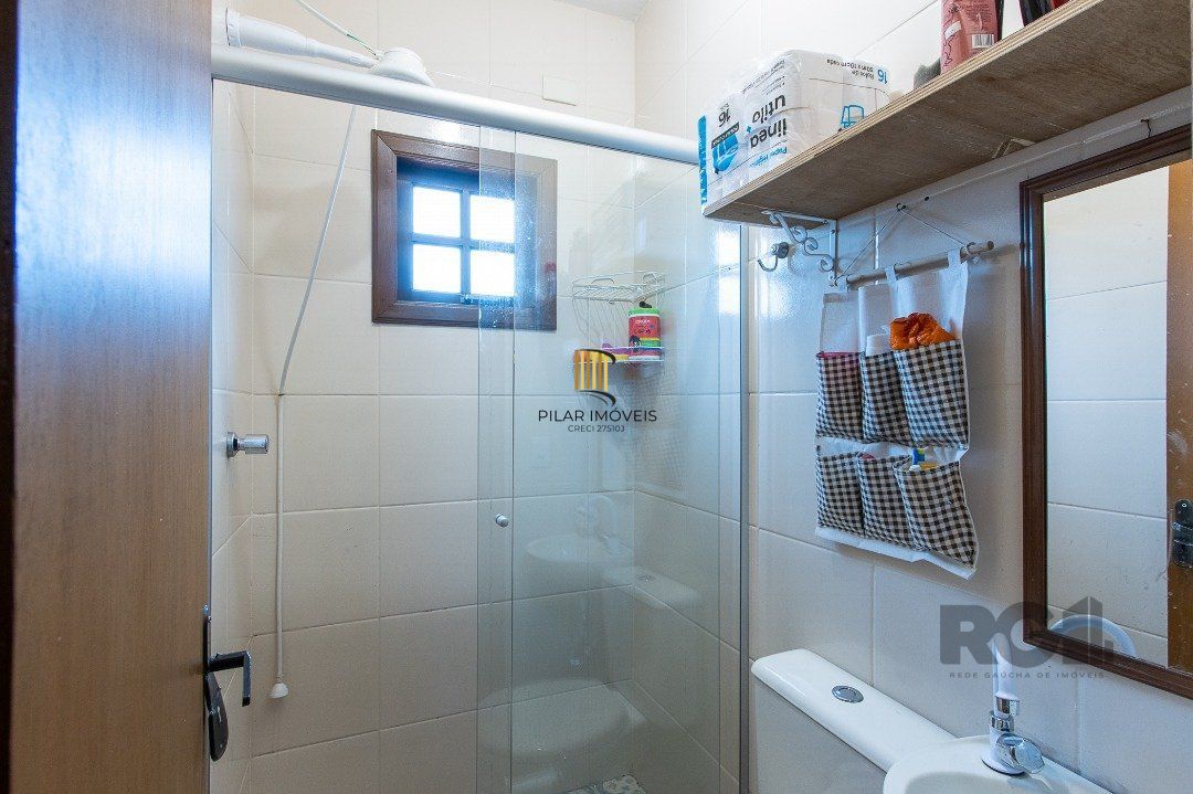 Casa 3 dormitórios no bairro Hípica