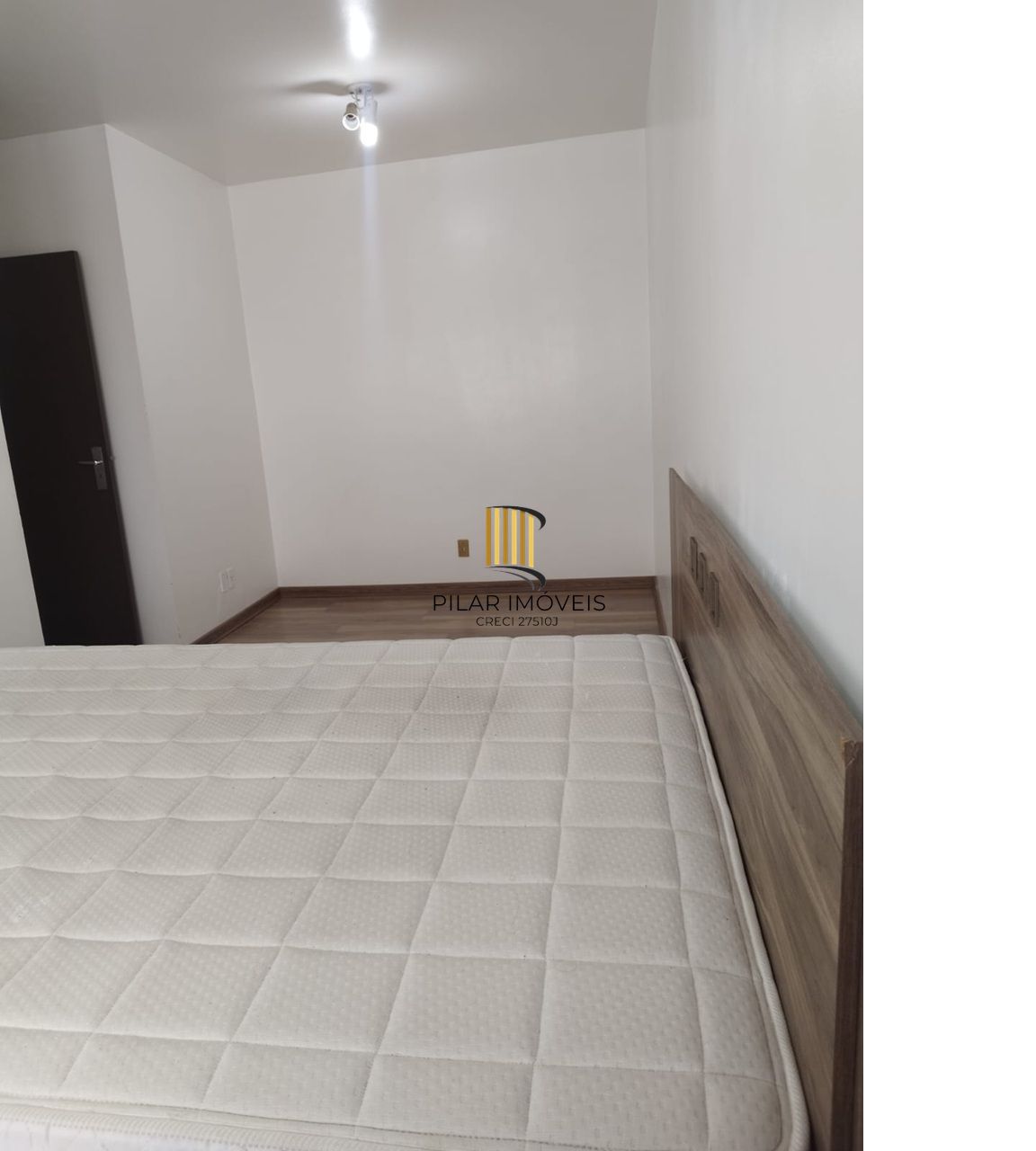 Apartamento semi mobiliado, desocupado e pronto para morar no bairro Bela Vista